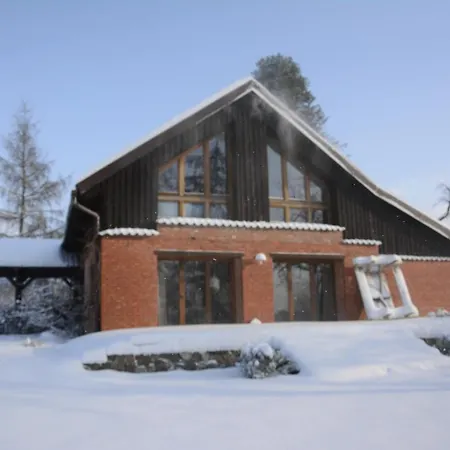 Miedzy Wodami Villa *